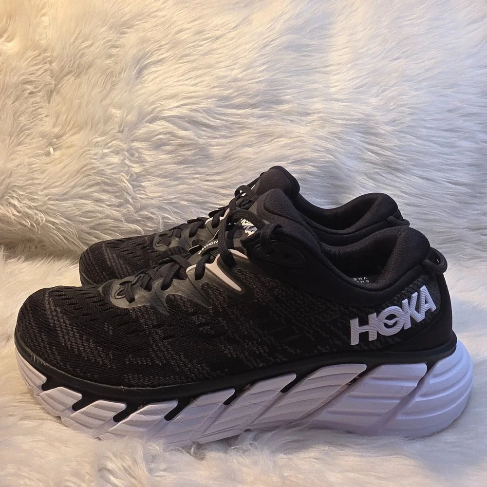 Men's Running Shoes HOKA One One Gaviota 4 Black White Size 10D 1123198 BWHT